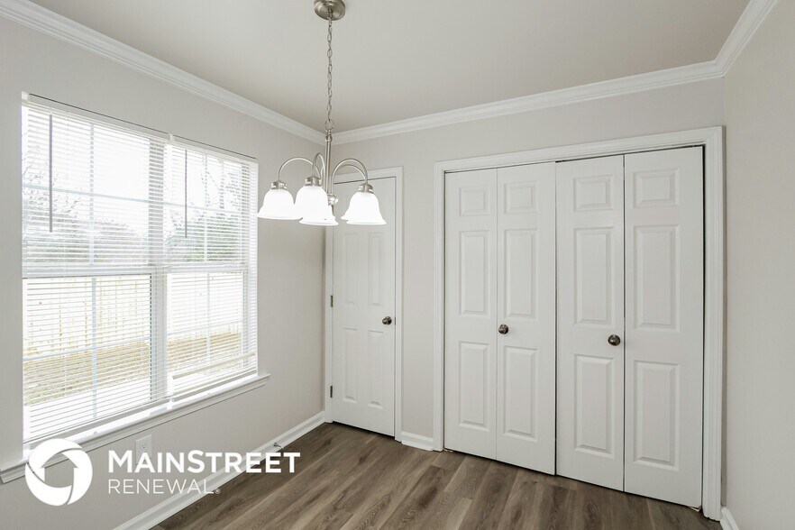 Building Photo - 401 Meriweather Ln