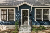 Building Photo - 217 Leland St