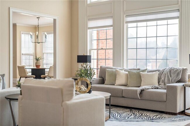 Building Photo - 870 Longstone Landing