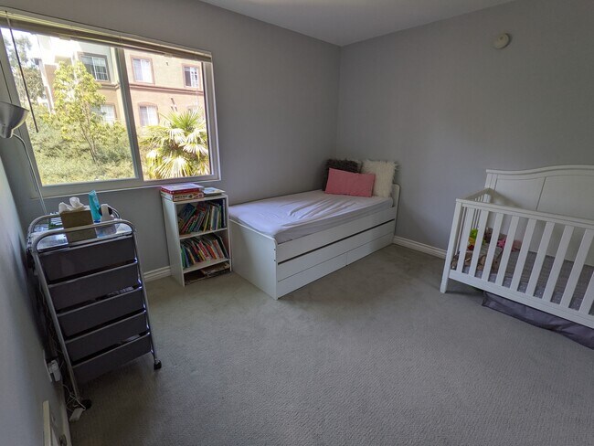 Building Photo - 7962 Mission Center Ct