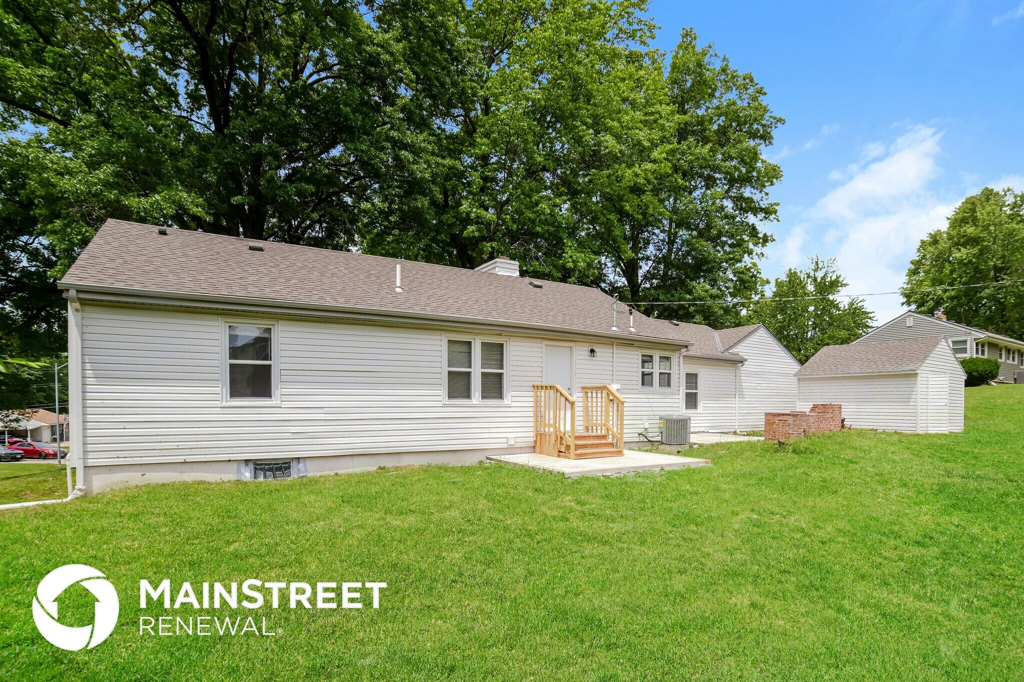 Building Photo - 4909 Norwood Ave