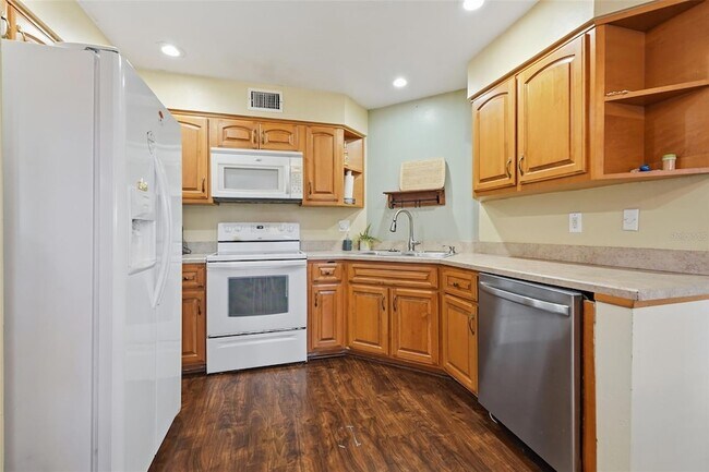 Building Photo - 4478 Oak Arbor Cir