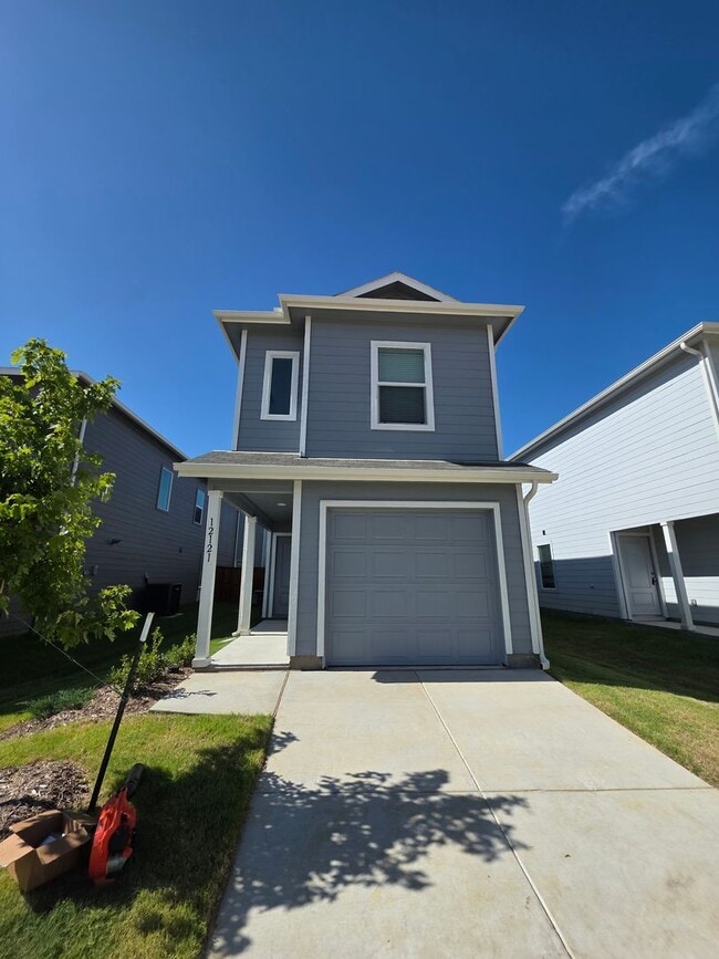 Building Photo - New Build Perfection: 3 Bedroom, 2.5 Bath ...