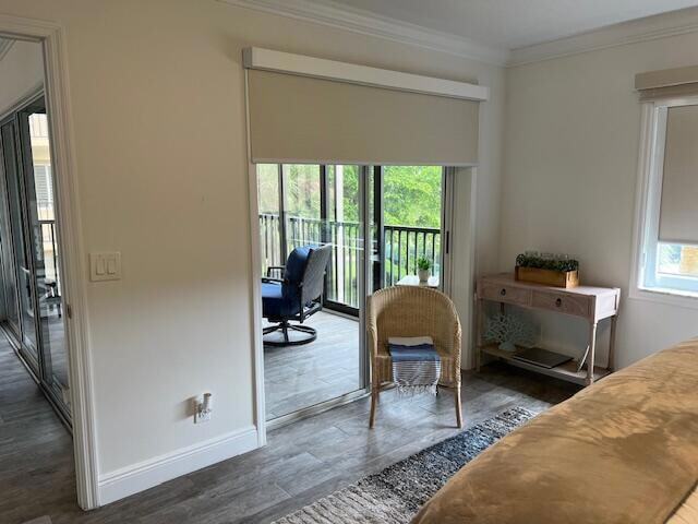 Building Photo - 275 Palm Ave