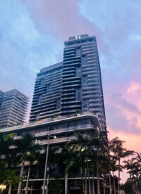 Building Photo - 121 NE 34th St