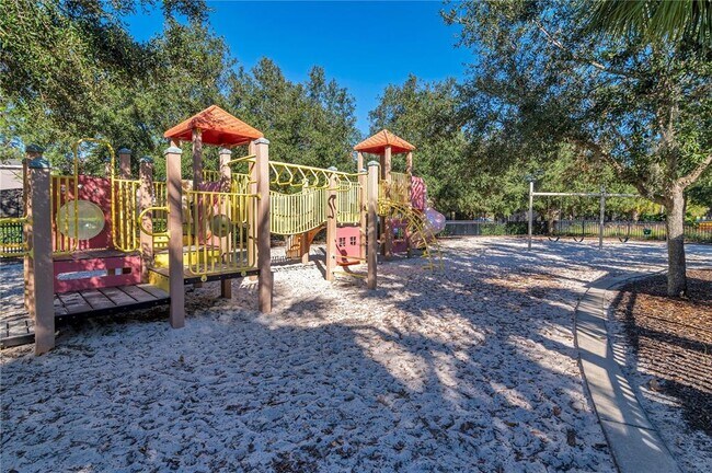 Building Photo - 4715 Terrasonesta Dr