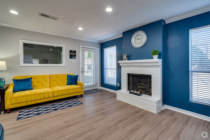 Kirkwood Landing 9850 S Kirkwood Rd Houston TX 77099 Apartment Finder