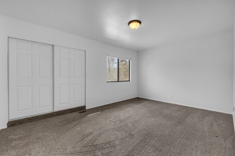 Building Photo - 955 Essex Ct Way