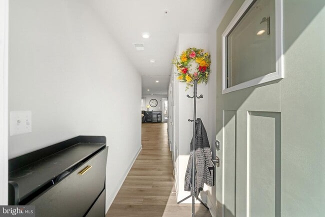 Building Photo - 7932 Tanbridge Ln