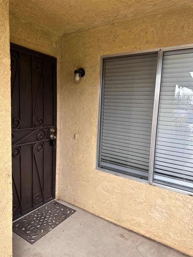 Building Photo - 2612 Huntsman Ave