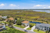 Building Photo - 149 Beachside Dr