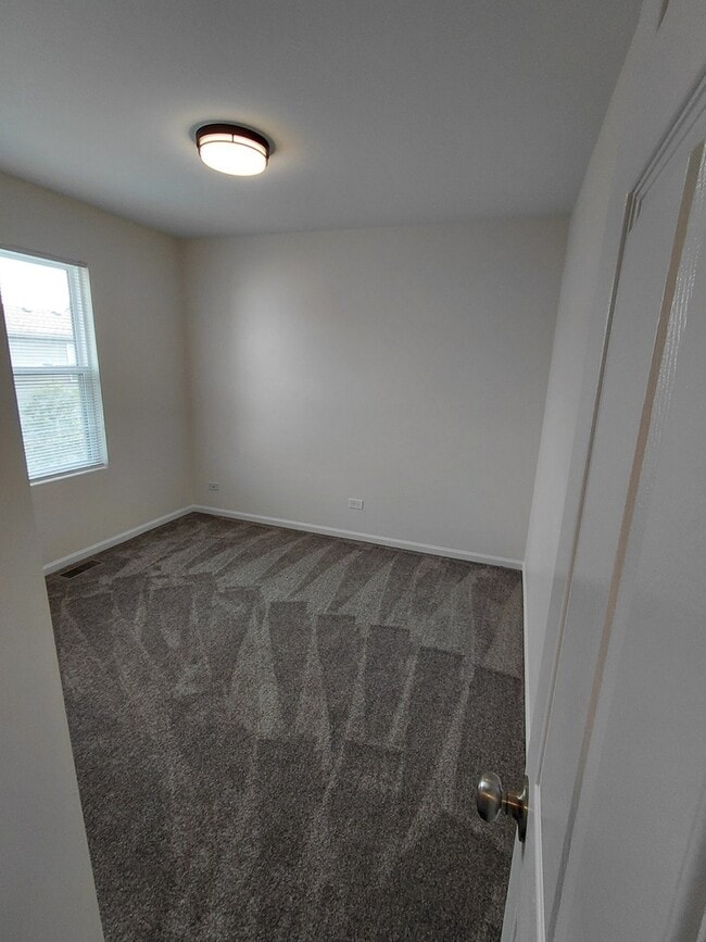 Building Photo - 7214 Bradley Dr