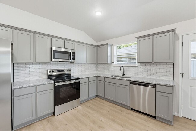 Building Photo - 503 Bonnie Dr