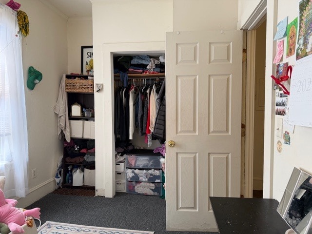 Building Photo - 18 Weston St