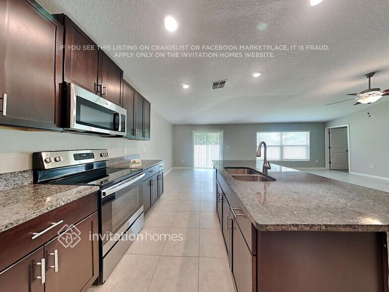 Building Photo - 11166 Riley Pines Cir