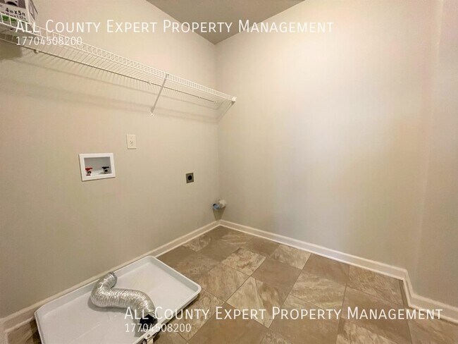 Building Photo - 6512 Crosscreek Ln
