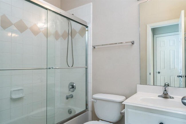 Building Photo - 10502 Flaxen Manor Ct