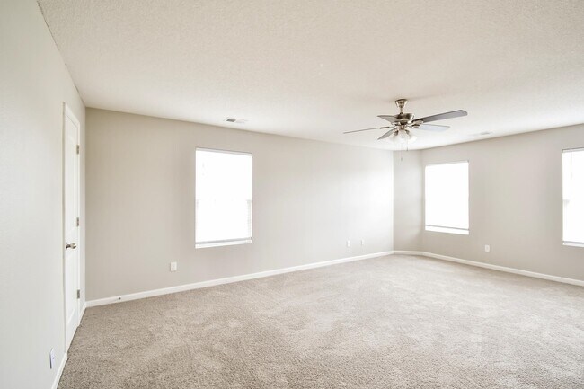 Building Photo - 4542 Sweet Whisper Ln