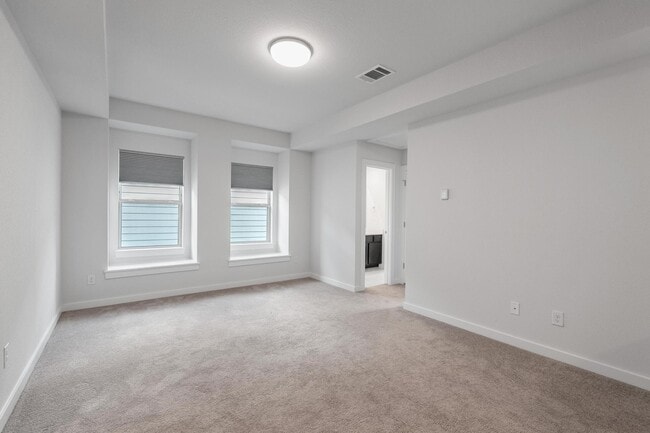 Building Photo - 8215 Prairie Rye Dr