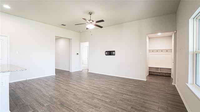 Building Photo - 3952 Bison Ln