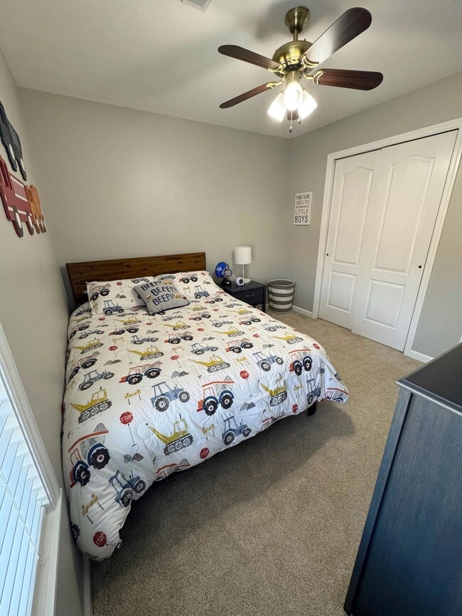 Building Photo - 2688 Woodlawn Way