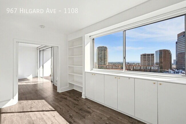 Building Photo - 967 Hilgard Ave