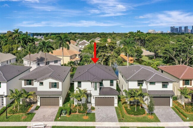 Building Photo - 1427 SW 23rd St