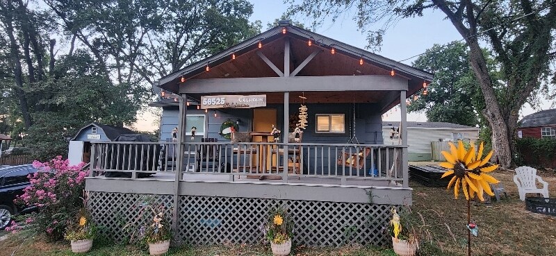 Building Photo - 56525 E 306 Rd