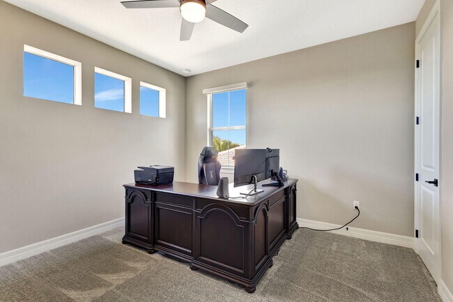Building Photo - 10901 Stellar Cir