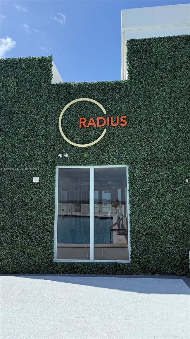 Building Photo - 1830 Radius Dr