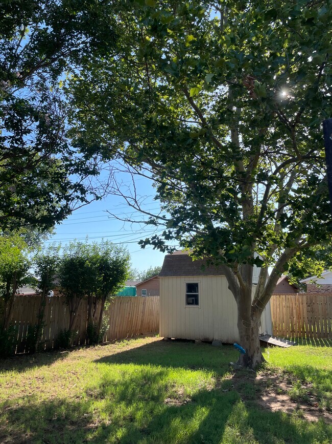 Building Photo - 4616 Priscilla Ln