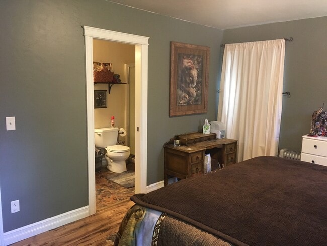 Building Photo - Cozy 3 bed 2 bath + bonus room in The Arbors