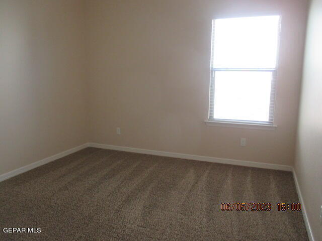 Building Photo - 1071 Iron Hill Ave