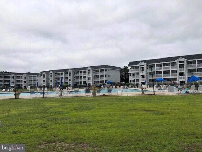Building Photo - 30138 Cedar Shores Rd