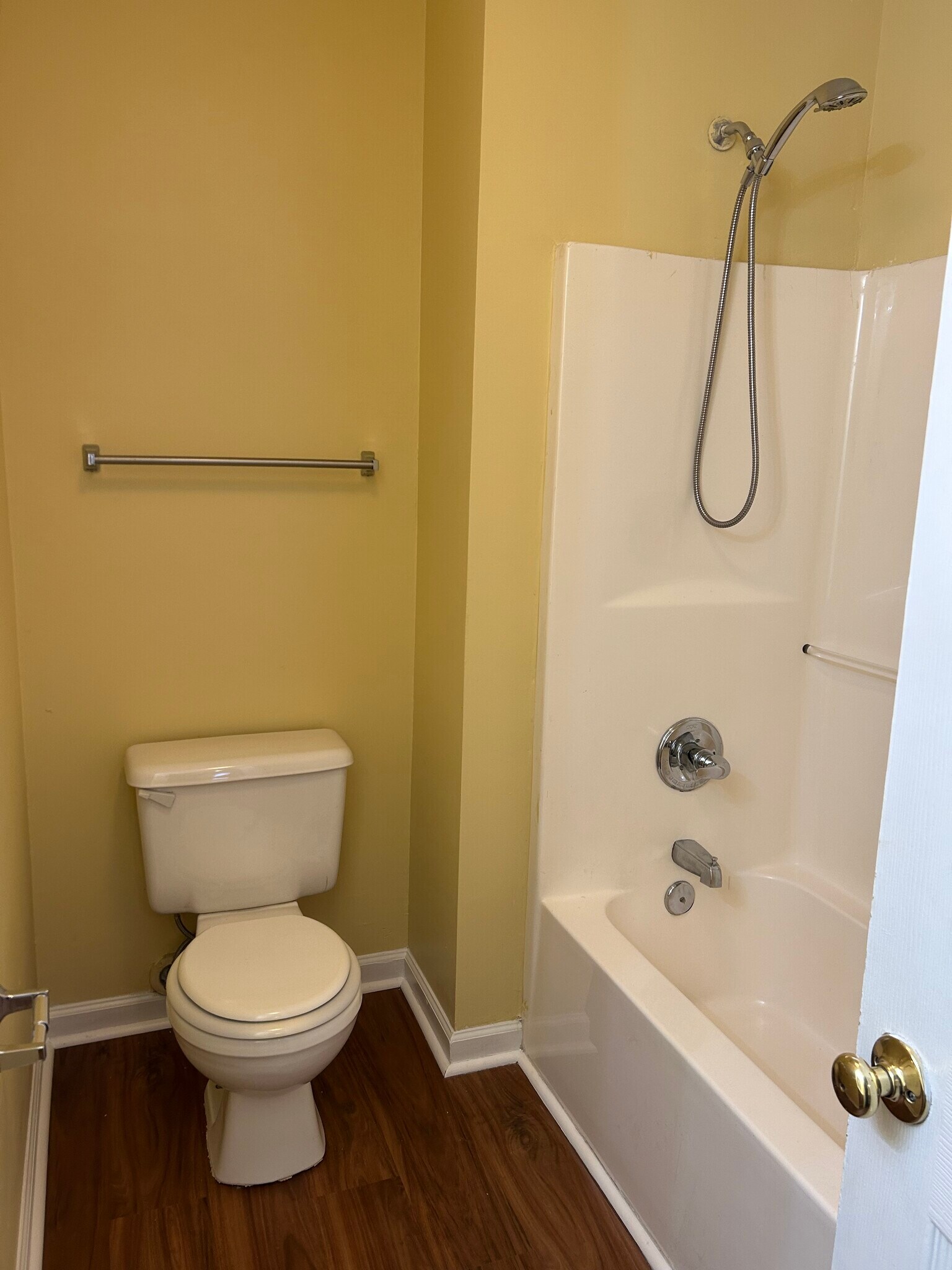 Building Photo - 505 Long Creek Pky