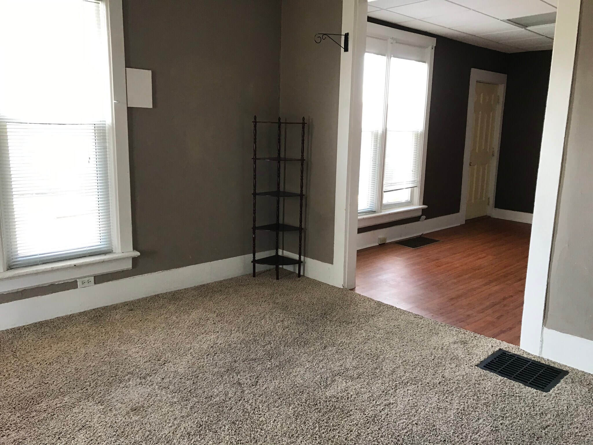 Building Photo - 514 E Sandusky St