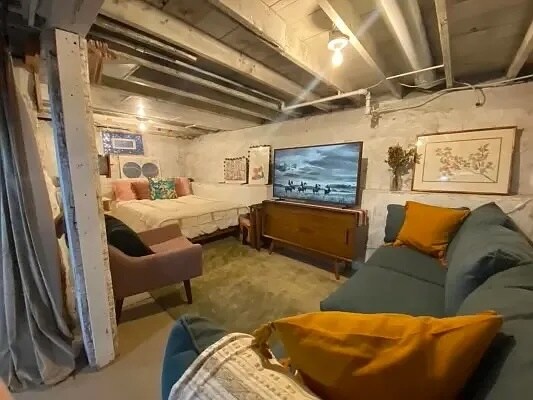 Basement guest space - 4307 12th Ave S