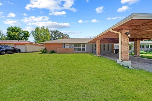 Building Photo - 2835 Dragonwick Dr
