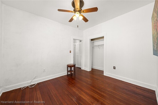 Building Photo - 412 Rose Ave