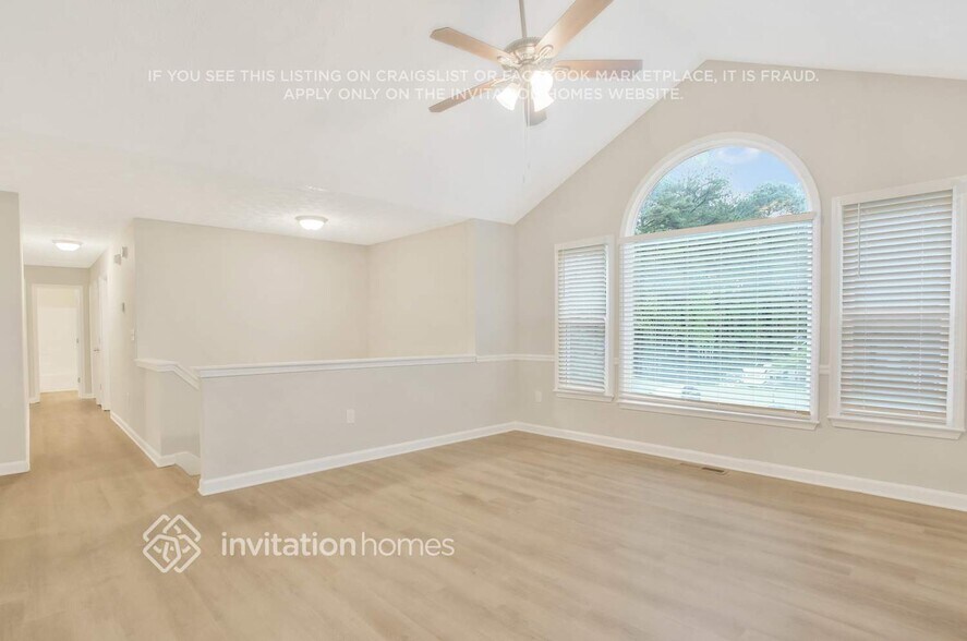 Building Photo - 92 Oak Landing Dr S