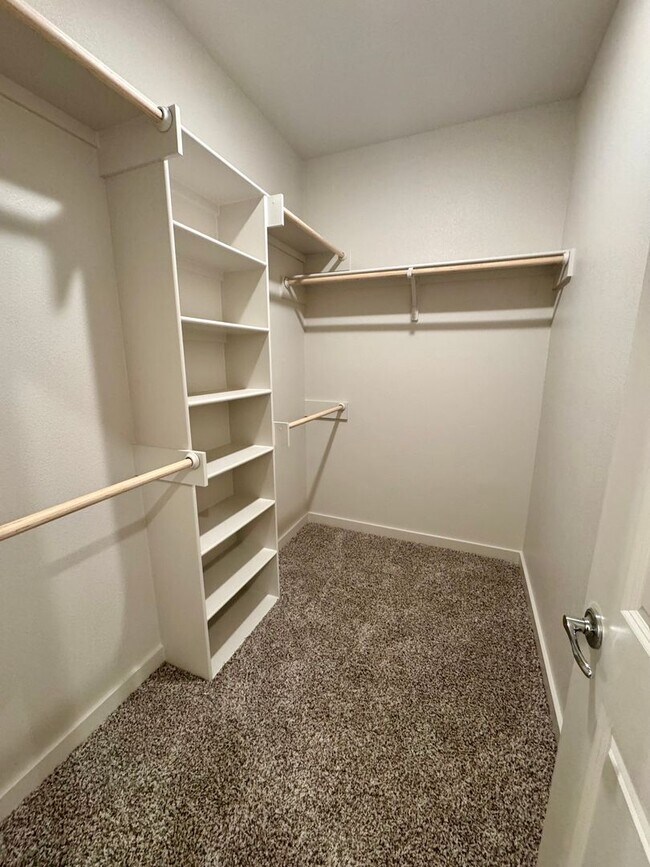 Building Photo - 7024 40th St