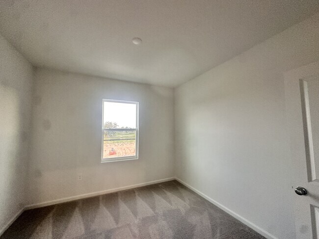 Building Photo - 2423 Bevel Ln