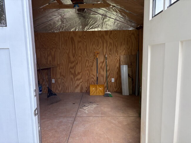 Building Photo - 412 Kojun Ct