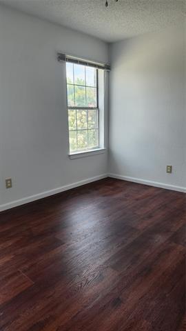 Building Photo - 4037 Oxlea Dr