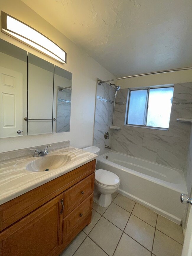 Building Photo - West Jordan Remodeled Four Bedroom; Garage; New Kitchen Cabinets; Fenced Yard; Central Air