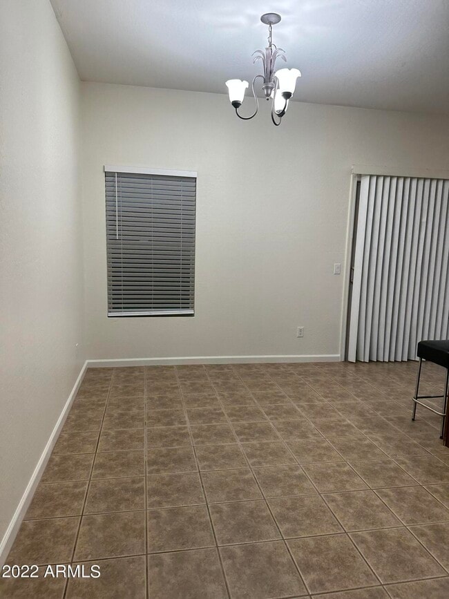 Building Photo - 17236 W Saguaro Ln