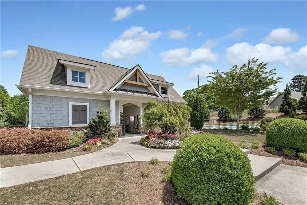 Building Photo - 850 Grove Valley Dr