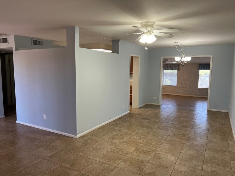 Dining room to family room - 10946 W Canterbury Dr