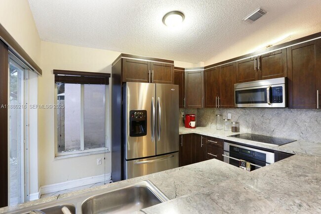 Building Photo - 14285 SW 176th Terr