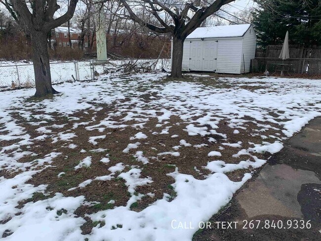 Building Photo - 18 Armor Ct